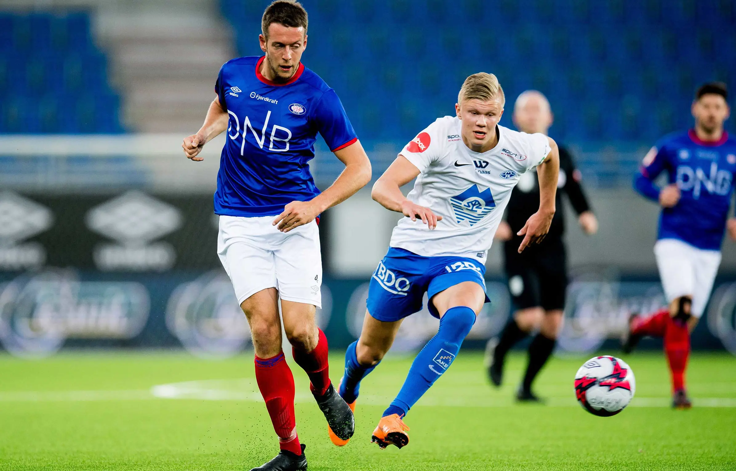 Jonatan Tollås Nation with Erling Haaland